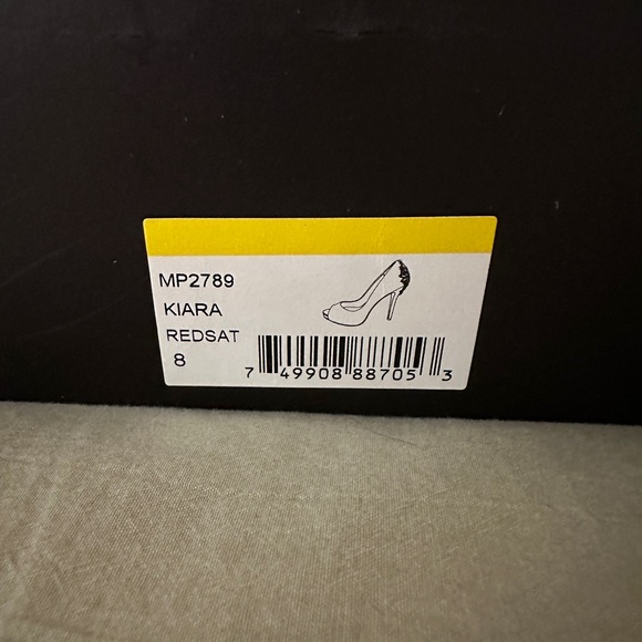 Badgley Mischka Kiara Red Stiletto Peep-Toe Heels - Picture 11 of 11